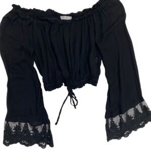 Tobi Off the Shoulder Long Sleeve Crop Top